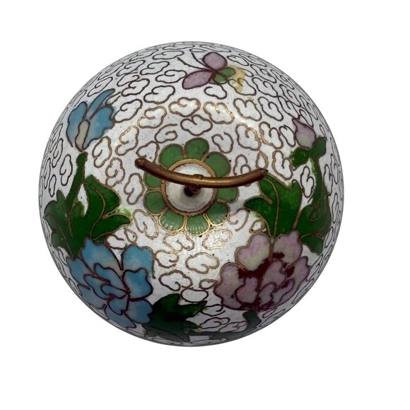Vintage Cloisonné Apple Trinket Box With Lid - Floral Design Brass Detailing Whi - Picture 5 of 11